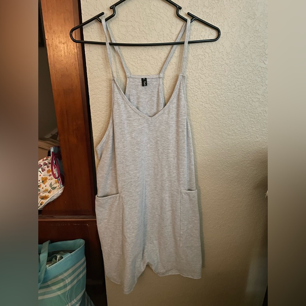 Automet Gray Romper with Pockets